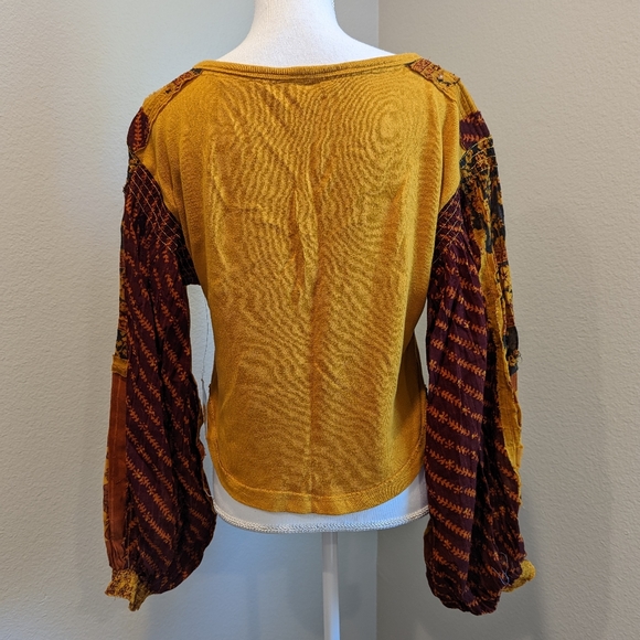 Free People Shirt Womens Mustard Suede Suntan Puff Sleeve Light Magic Henley XS - Picture 5 of 8